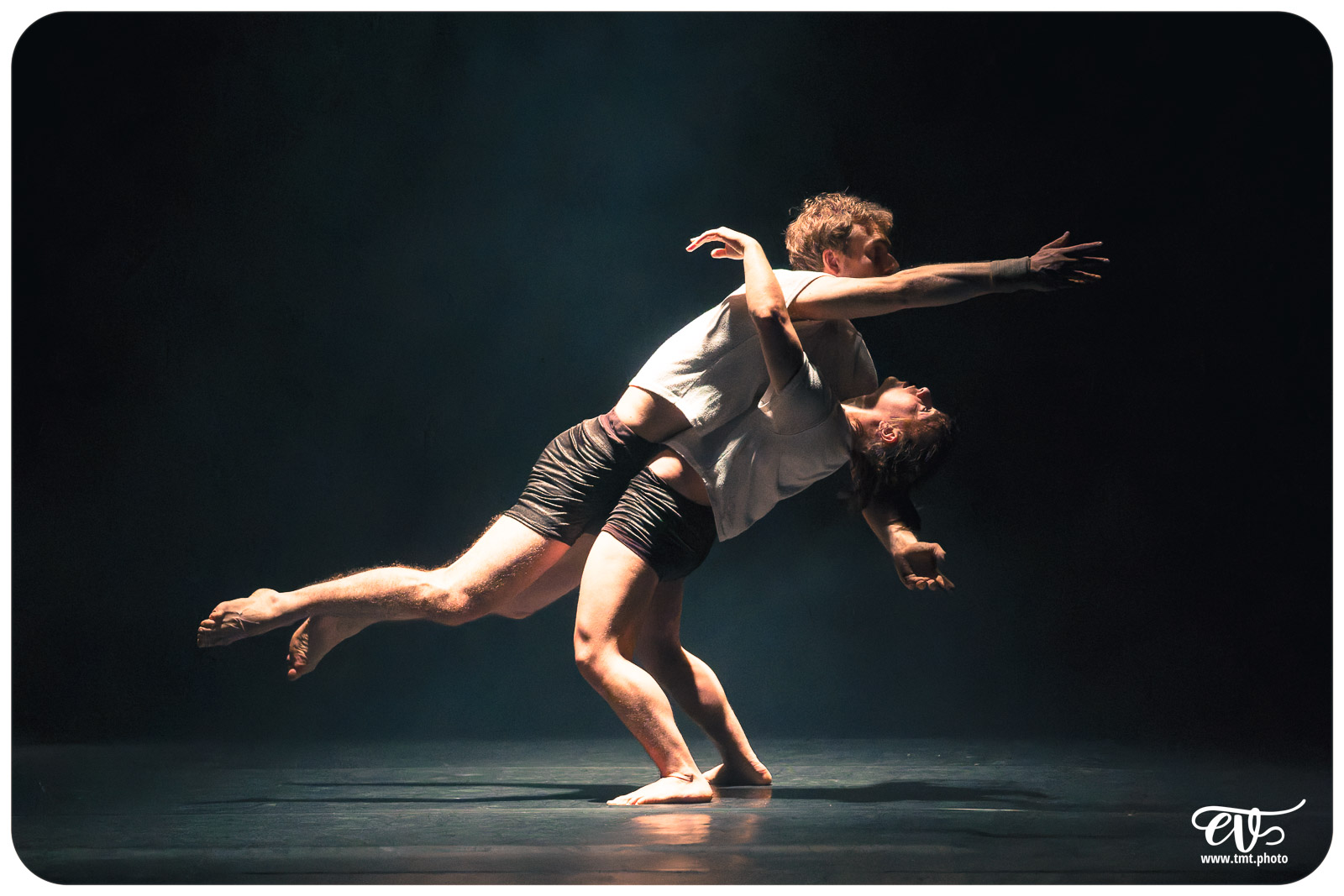 N.ORMES (AGATHE & ADRIEN)